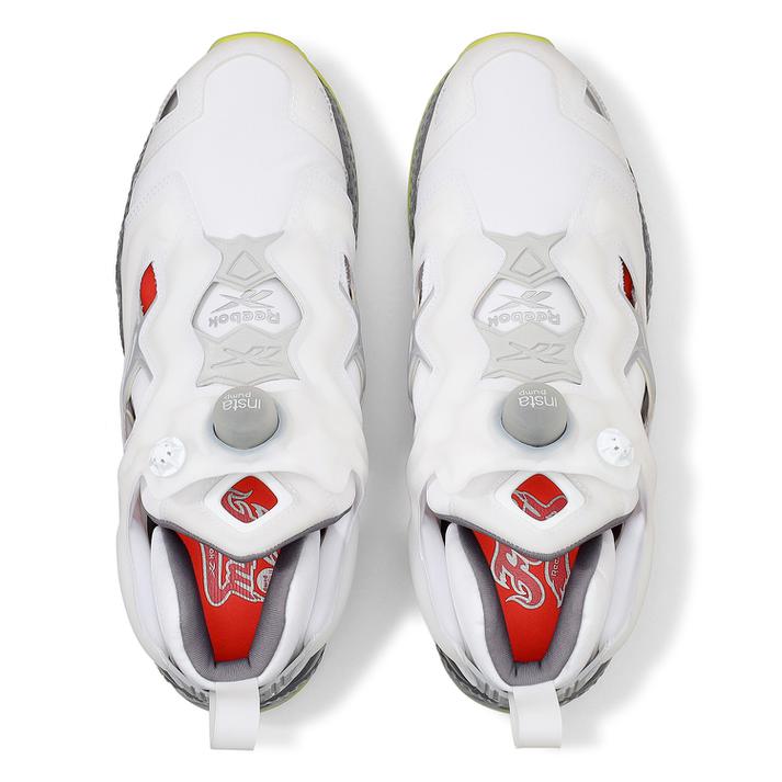 🇯🇵Reebok Pump Fury glow-in-the-dark sneakers shipped directly from Japan📢Order