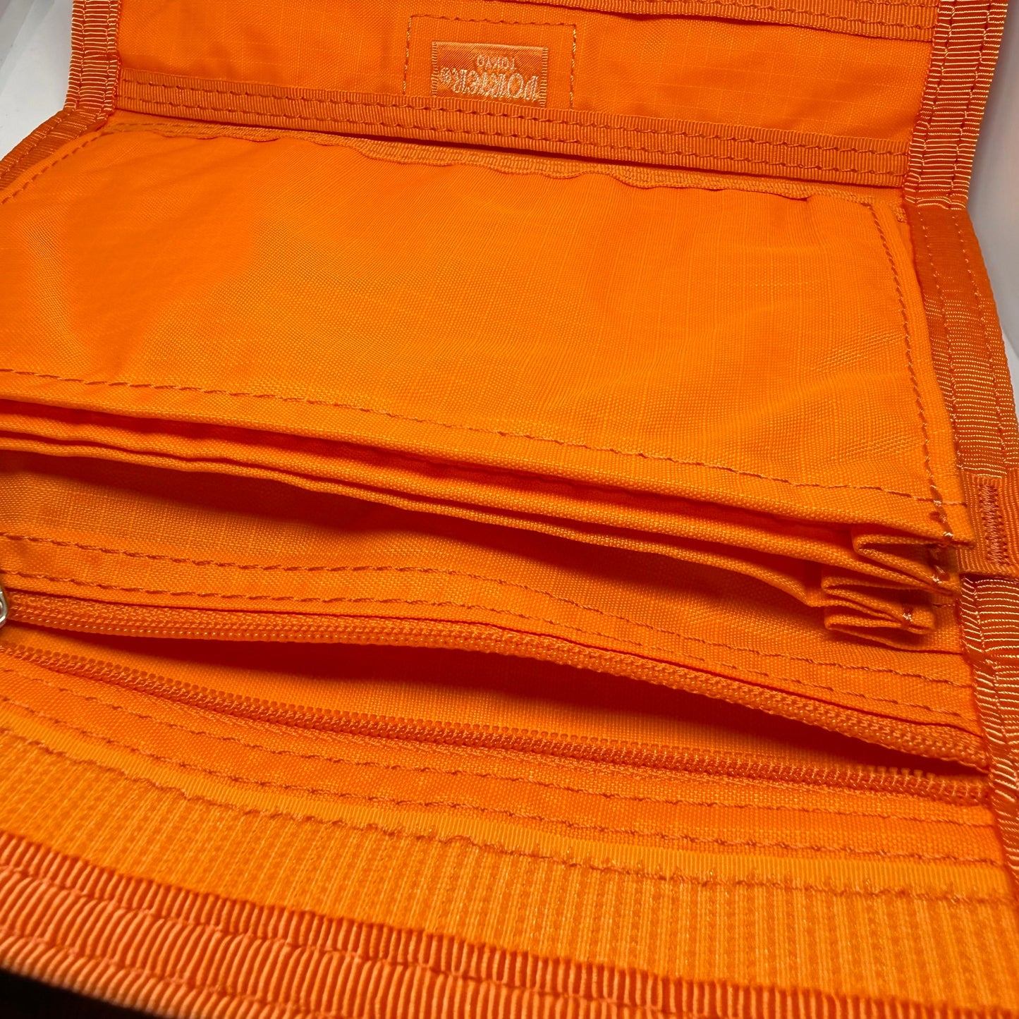 日本製【現貨▪️即寄】 Porter 男女通用 PORTER 輕量全能銀包 紙幣卡片散紙信用卡橙色 護照 三摺旅行長銀包