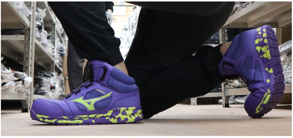 🎌日本🎌 直送 【現貨▪️即寄】限定紫 Mizuno BOA旋轉扣 26cm EU42 US8 美津濃安全防滑工作鞋